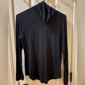 Old navy turtle neck top- black